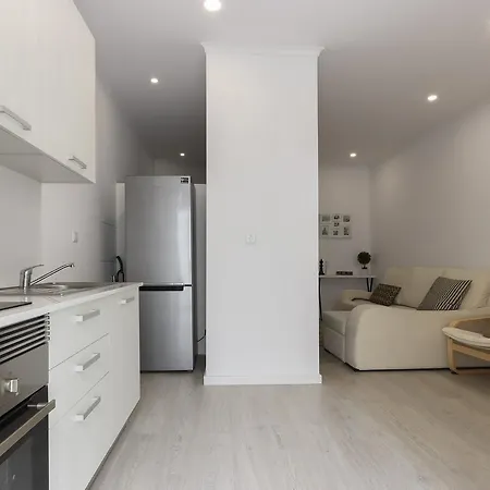 Cosy Terrace By Homing Lisboa